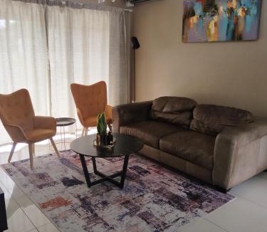 Rustenburg Apartment | Two Lilies
