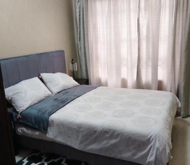 Rustenburg Apartment | Two Lilies