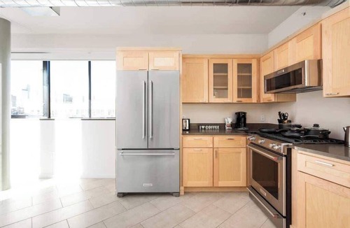 Chatham-Arch Condo | TWO Modern Penthouses on Mass by CozySuites
