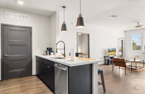 La Buena Vida Apartment | TWO Modern Westgate CozySuites by stadium w/pool!