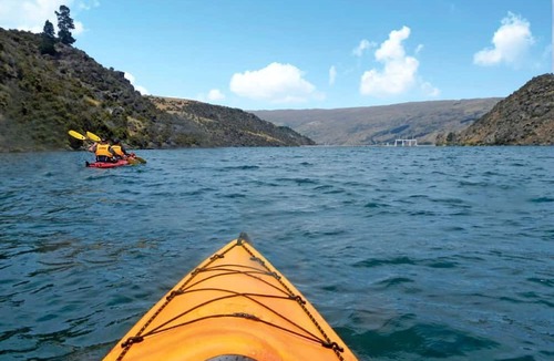 Lake Roxburgh Village Cabin | Two-Person Studio Rental on Lake Roxburgh in Central Otago