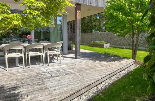 Seekirchen Markt Apartment | "TWO" - Premium Apartments Seekirchen, lichtdurchflutetes 3-Zimmer-Apartment mit Terrasse und grüner Oase