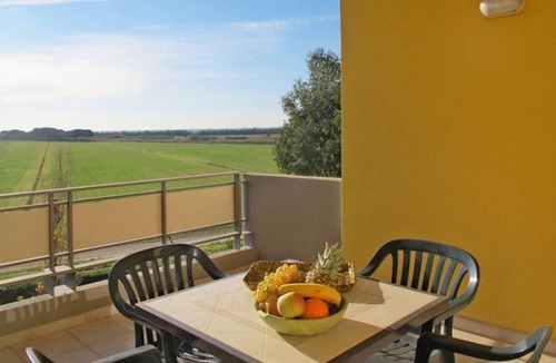 Luni Mare Apartment | Two-room apartment of 35 square meters. consisting of a living room/dining area with equipped kitchenette and single sofa bed, double bedroom, bathroom with shower and private balcony complete with table and chairs.Equipped with:- Air conditioning/heatin