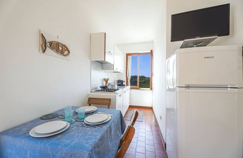 Fetovaia Apartment | Two-room flat Pianosa first floor