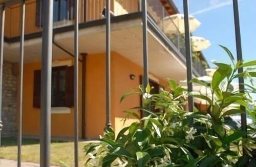 Prabione Apartment | Two-room flat with garden'