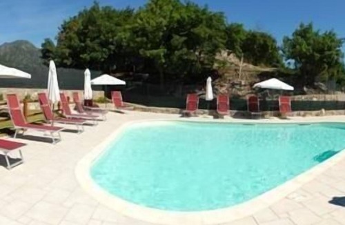 Prabione Apartment | Two-room flat with garden'