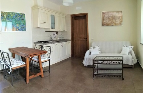 Grotte di Castro Apartment | TWO-ROOM RED Narcissus
