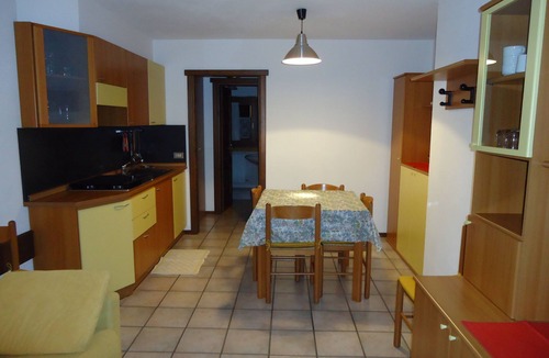 Isolaccia House | TWO-ROOMED APARTMENTS IN BORMIO-ISOLACCIA - NEARBY PLACES CIMA PIAZZI HAPPY MOUNTAIN