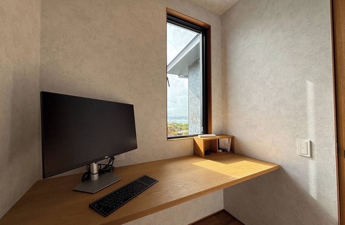 Amami House | Two seas Enjoying life with wild birds at Yamamot/Amami Kagoshima