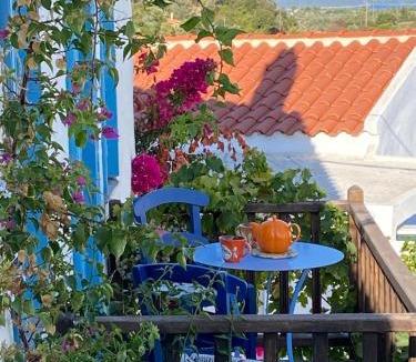 Alonnisos Old Town Apartment | Two sisters