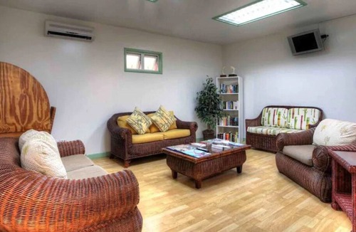 Rendezvous House | Two Spacious 1BR w/Kitchenette & Beach Access | Hotel w/Pool & Free Parking