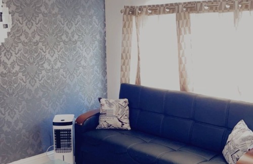 Gillingham Apartment | two spacious bedrooms apartment,2 bathroom, 1sofa`bed.free parking