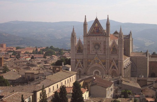Corbara House | TWO STEPS FROM . CIVITA DI BAGNOREGIO, ORVIETO, LAKE CORBARA AND BOLSENA