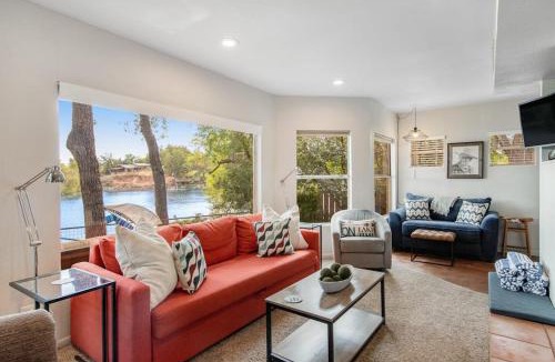 Buchanan Dam House | Two-Story Waterfront Retreat with Boat Dock, Two Firepits & Two Kayaks