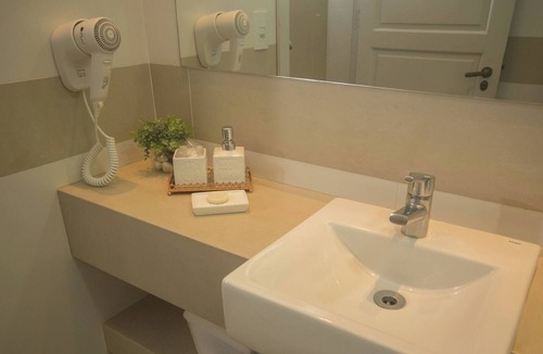 Foz do Iguacu Hotel | Two Suites with Gardens, Pools & Waterfall Views + Explorers in Foz do Iguaçu