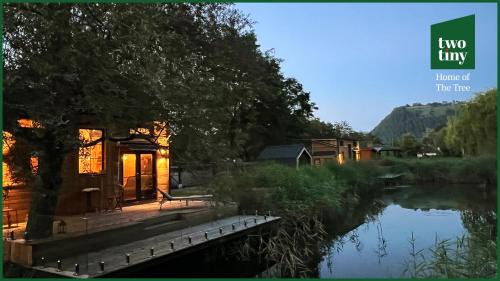Viisoara House | Two Tiny Houses