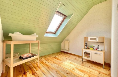 Ploeven Villa | Ty Anquer House – Spacious Family Home with Garden, 2 km from Beaches