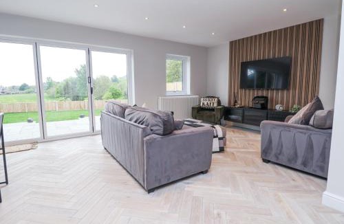Meliden House | Ty Blodau