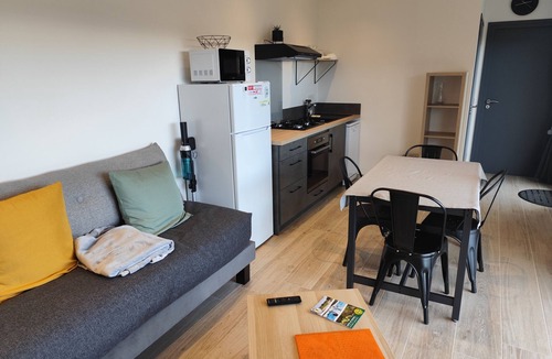 Inguiniel Apartment | Ty bugale in the heart of nature, 30 minutes from Lorient and its coast, ideal for recharging your batteries.