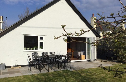 Benllech House | Ty Garth