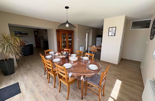 Plourin House | Ty Gwechall – A charming renovated house nestled between land and sea