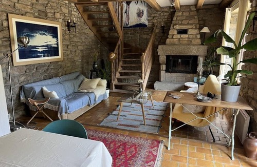 Plourin Ski Chalet | Ty Maen - Authentic 18th century mill near the sea