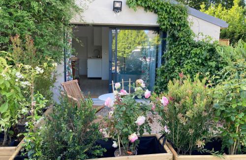 Crach Bed & Breakfast | Ty Moune
