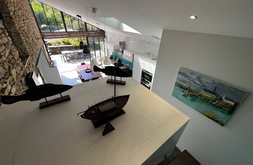 Kerherou House | TYCHA-home with character, walking distance to beaches, high-speed WIFI