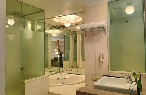 Klojen Hotel | Tychi Hotel