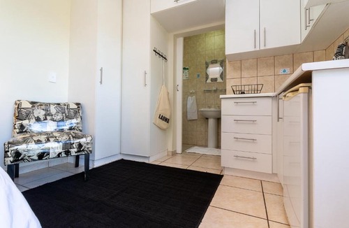 Eikenbosch Apartment | Tyger Classique Self-Catering Cape Town, Tyger Valley
