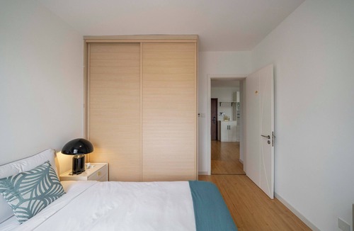 Changning Bed & Breakfast | Tyms 2BR APT Riverside Garden