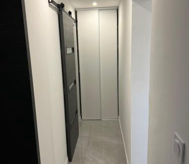 Les Pennes-Mirabeau Apartment | Type 2 moderne neuf