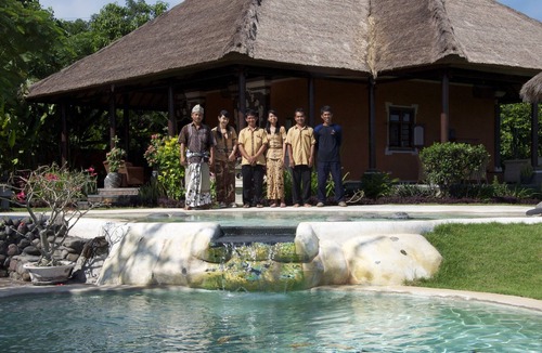 Kayu Putih Villa | Typical Balinese villa with beautifully landscaped swimming pool