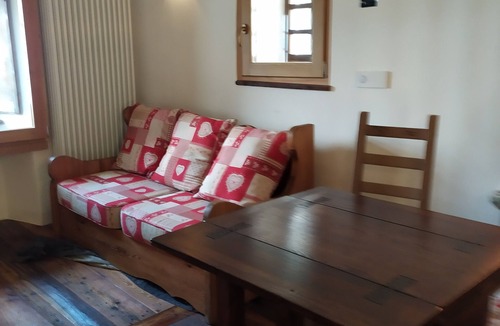 La Magdeleine Cottage | Typical bread festival October 4/5. Characteristic Christmas market
