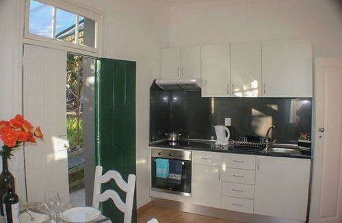Arco da Calheta Apartment | Typical Farm Apartment, sunny views.