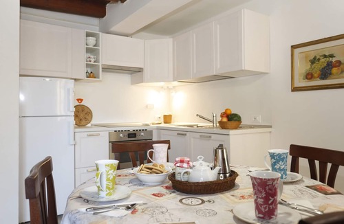 San Frediano Apartment | Typical Florentine House - Centre Of Florence
