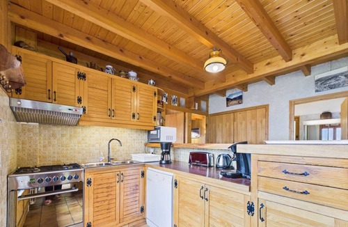 La Rosiere Ski Chalet | TYPICAL CHALET FOR 18 PERSONS