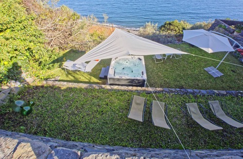 Archi Villa | Typical house on the sea, unforgettable views, panoramic Jacuzzi, access to the sea