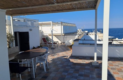 Centro Storico Apartment | Typical house with terrazzo overhanging seen sea