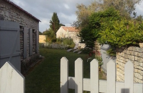 La Remigeasse Villa | TYPICAL OLERONNAISE IN STONE OF COAST