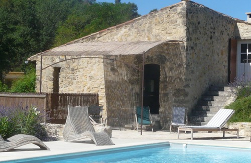Ansouis House | Typical stone house with heated private swimming pool in Luberon, 10 persons