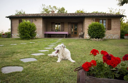 Monticiano Cottage | Typical Tuscan Cottage with swimming pool and park, five minutes from San Galgano