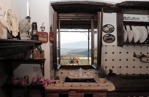 Villabuona Villa | Typical Tuscan Farmhouse, Superb View on Lucca, private garden/parking.WIFI.
