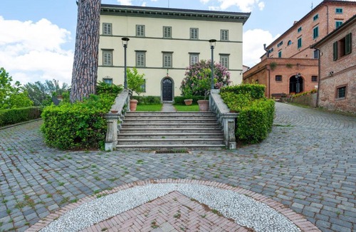Bucciano Apartment | Typical Tuscan flat with swimming pool and air conditioning