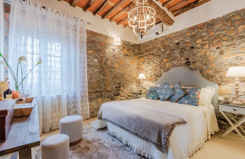 Capannori House | Typical Tuscan house: fenced garden 1000 Sqm, Air conditioning, pool, Views,