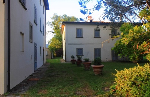 Le Piazze Villa | Typical Tuscan villa near Arezzo, with private pool and sleeps 16