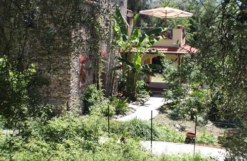 Ranzo Cottage | Typical village house Borgata Conio (IM)