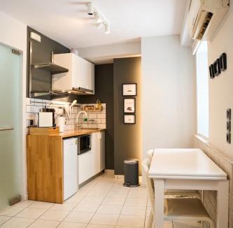 Mytilene Apartment | #Tyrtaiou Modern Design Studio