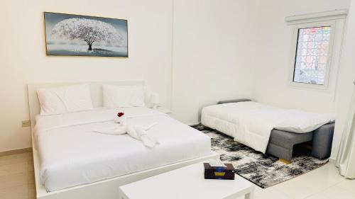 International City Apartment | U10 Luxury studio with balcony italy cluster international city