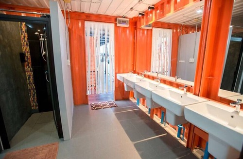 Chaweng City Center Hotel | Ubox samui Hostel & Bungalows